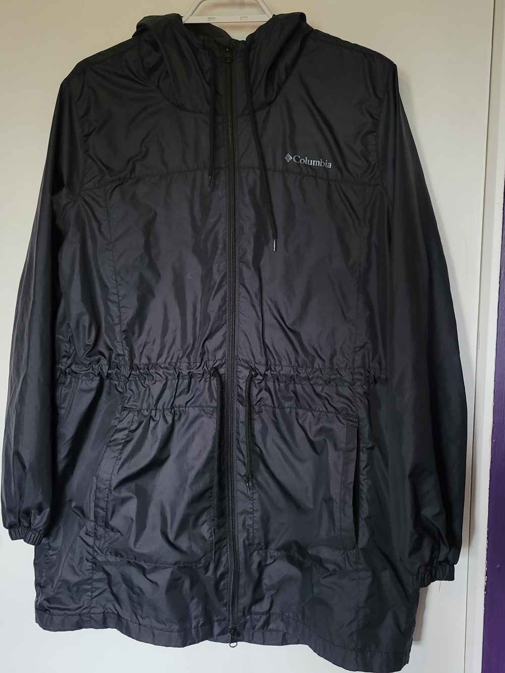 Columbia Long Black Hooded Windbreaker/Rain Jacket